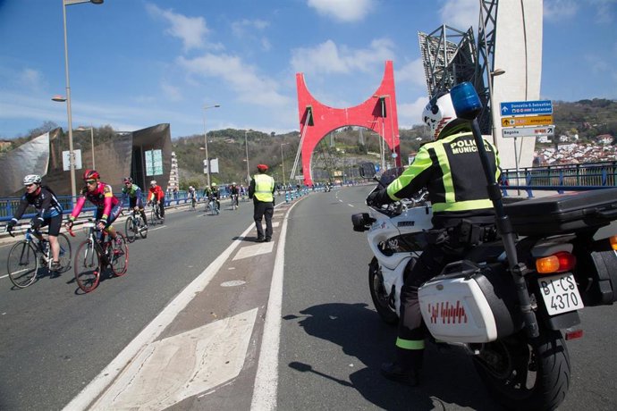 Prueba ciclista en Bilbao