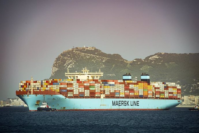 Mary Maersk el megaship Triple E de 18270 teus que llega al puerto de Algeciras proveniente del Canal de Suez, es el primero que llega a España después del accidente. Algeciras  (Cádiz) a 03 de abril 2021