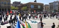 Cientos de personas celebran en Pamplona el Aberri Eguna y reivindican una Euskal Herria "con capacidad de decisión"