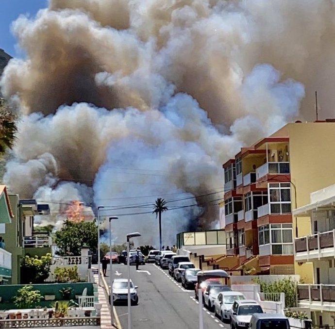 Imagen del incendio desde Bajamar