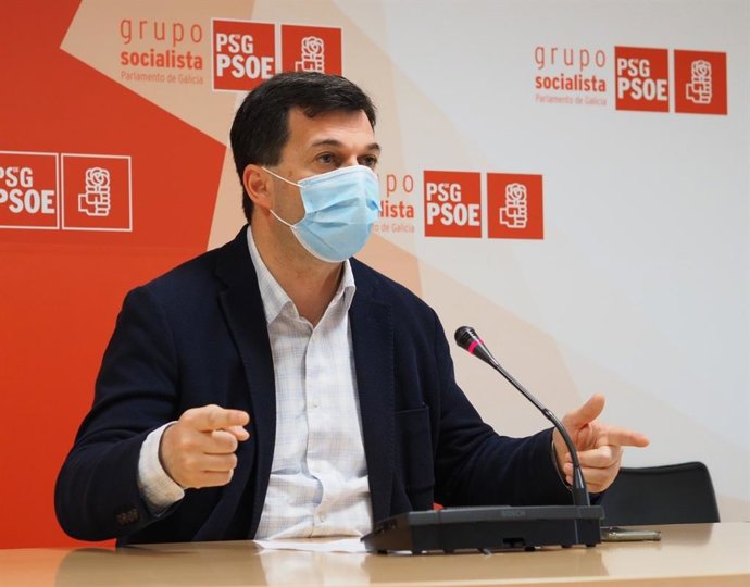 El secretario xeral del PSdeG, Gonzalo Caballero, en la rueda prensa