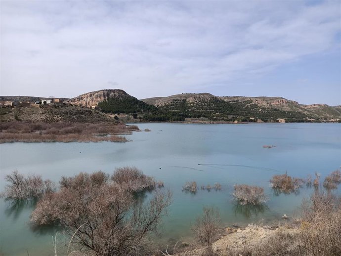 La reserva de agua embalsada en la cuenca del Ebro está a un 79% de la capacidad total.