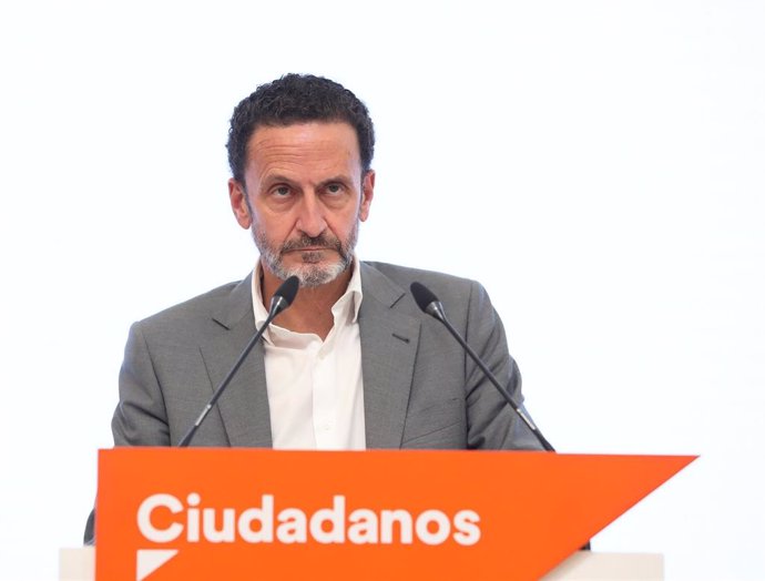 El portavoz de la Ejecutiva de Ciudadanos y candidato a la Presidencia de la Comunidad de Madrid, Edmundo Bal, interviene durante una rueda de prensa tras la reunión del Comité Permanente del partido.