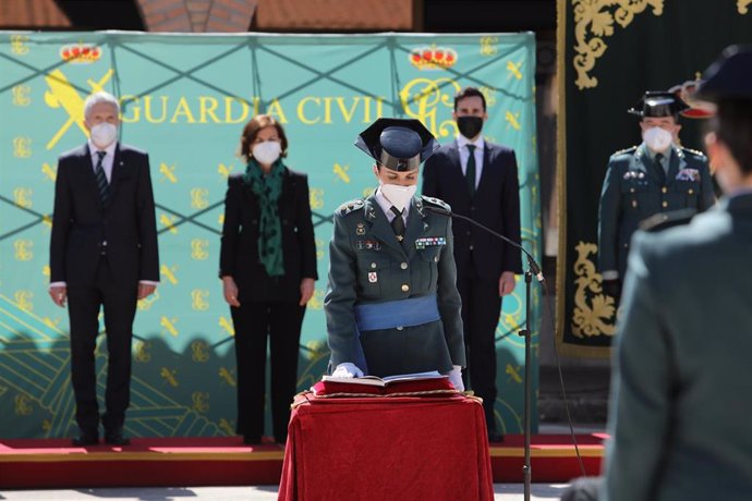 La teniente coronel Silvia Gil Cerdá durante la toma de posesión como jefa de la Comandancia de la Guardia Civil en Teruel