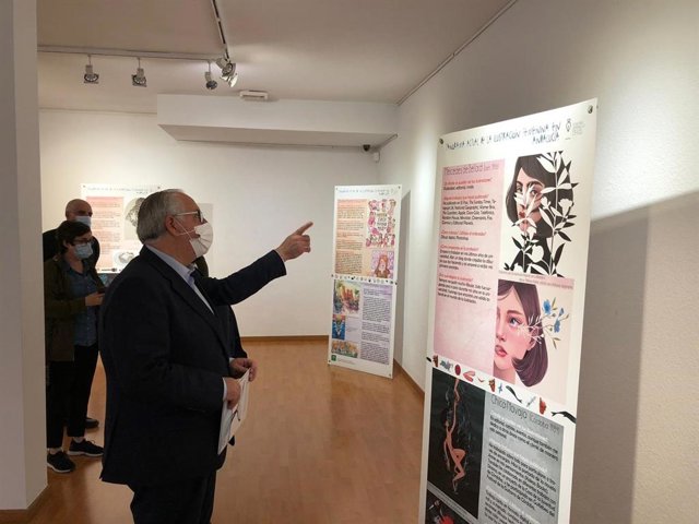 Inauguración de la exposición 'Panorama actual de las ilustradoras en Andalucía'