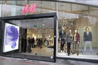 CCOO denuncia que H&M pasa del ERTE al ERE de forma "injustificada" con despidos "desproporcionados"