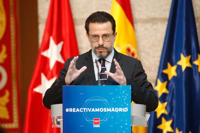 Archivo - El consejero madrileño de Hacienda, Javier Fernández-Lasquetty.