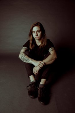 La cantante Julien Baker