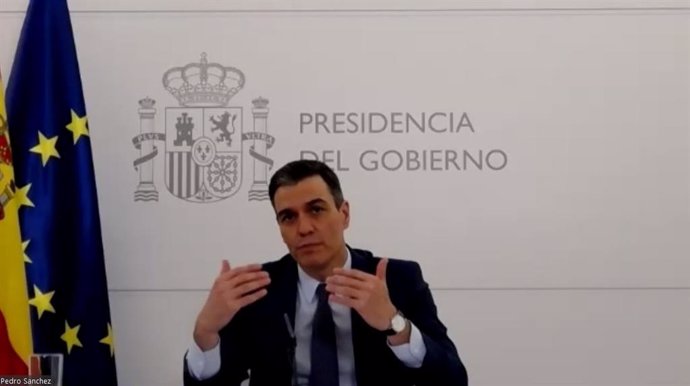 Archivo - El presidente del Gobierno, Pedro Sánchez, en una conferencia telemática organizada por London School of Economics.