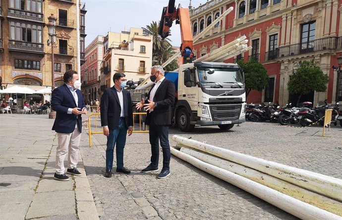 Álvaro Pimentel, en la Plaza de San Francisco