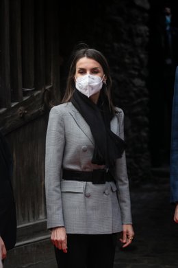La Reina Letizia durante su visita al museo Casa d'Areny Plandolit y el pueblo de Ordino, en Andorra la Vella (Andorra).
