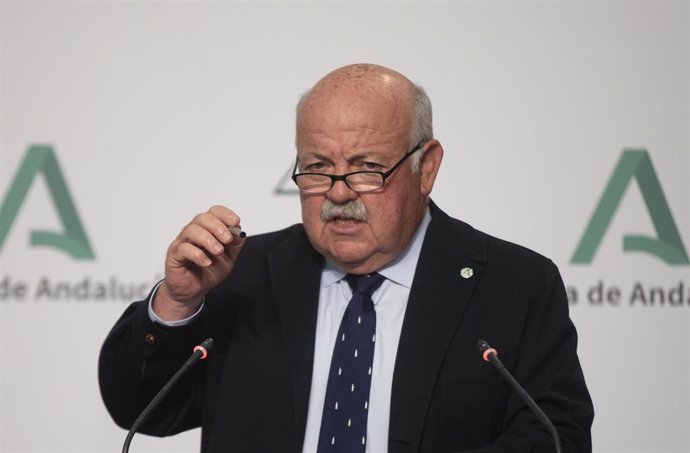 El consejero de Salud y Familias, Jesús Aguirre, durante la rueda de prensa posterior al Consejo de Gobierno de la Junta de Andalucía. En Sevilla (Andalucía, España), a 06 marzo de 2021.