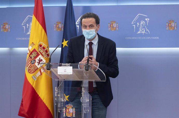 El candidato de Ciudadanos a la Presidencia de la Comunidad de Madrid y portavoz adjunto en el Congreso de los Diputados, Edmundo Bal, en una rueda de prensa posterior a la Junta de Portavoces de la Cámara.