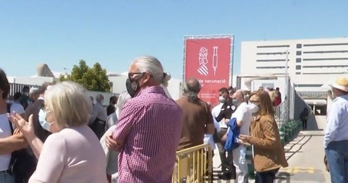 Arranca la vacunación de nacidos entre 1956 y 1957 en la Comunitat Valenciana