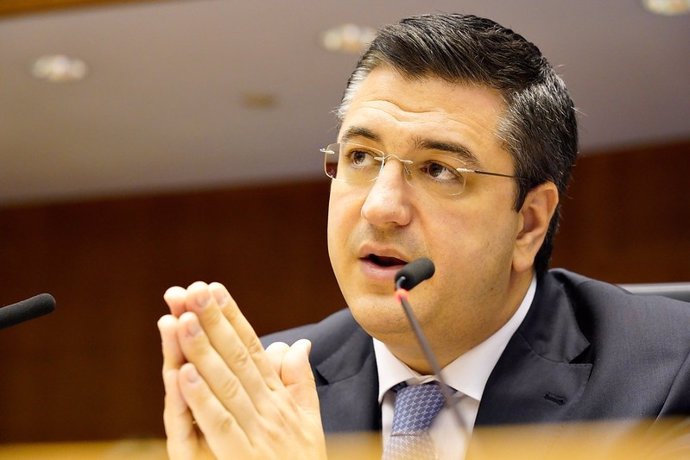 Archivo - El presidente del Comité de las Regiones de la UE, Apostolos Tzitzikostas, durante la 139 sesión plenaria del Comité Europeo de las Regiones celebrada en Bruselas, (Bélgica), a 30 de junio de 2020.