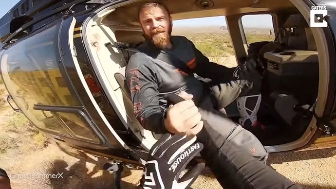 Un motorista graba el rescate en helicóptero de su hermano con una pierna rota