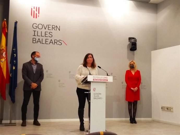 La presidenta del Govern, Francina Armengol, en la rueda de prensa de este miércoles.