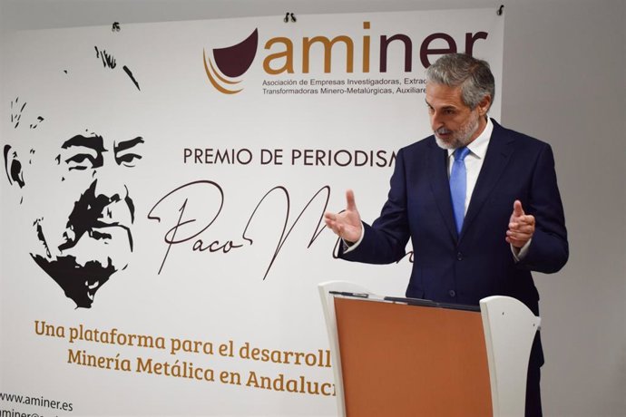 Eduardo Barba gana el I Premio de periodismo 'Paco Moreno' sobre minería metálica andaluza de Aminer