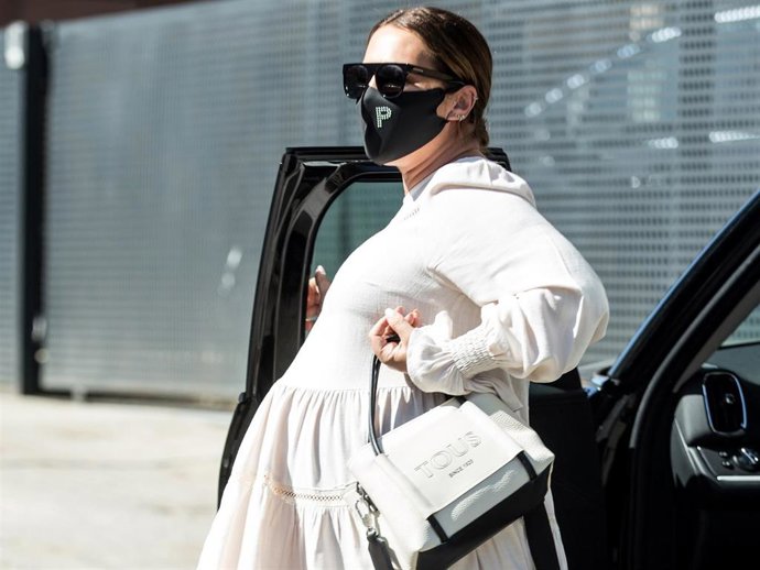 Paula Echevarría a su llegada a Tacha Beauty