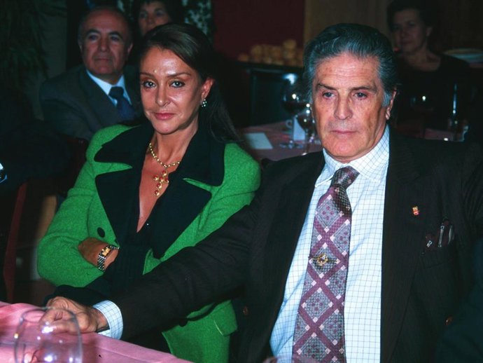 MARI ÁNGELES GRAJAL Y JAIME OSTOS