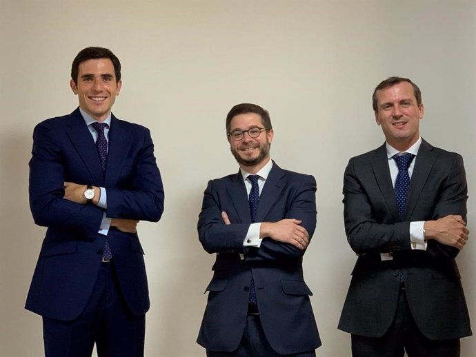 Álvaro Menéndez, Jaime Aguilar y Javier Alonso, socios de Abante.