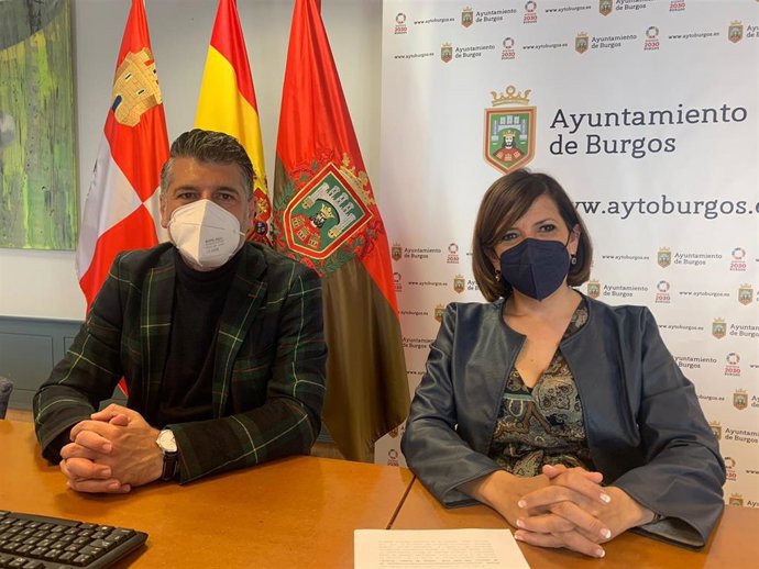 Vicente Marañón y Nuria Barrio, coportavoces del equipo de Gobierno local del Ayuntamiento de Burgos.