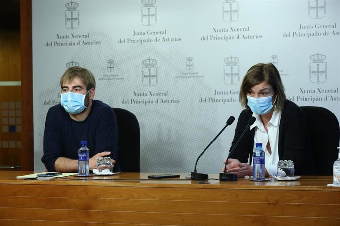 Daniel Ripa y Covadonga Tomé.