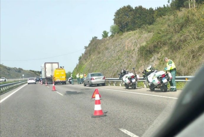 Cierre perimetral, control, policía.