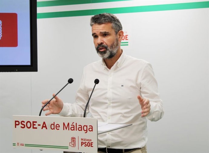 El presidente del PSOE de Málaga, José Bernal, también portavoz socialista en el Ayuntamiento de Marbella y en la Diputación