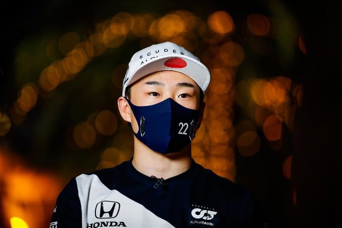 El joven piloto japonés Yuki Tsunoda durante el Gran Premio de Baréin