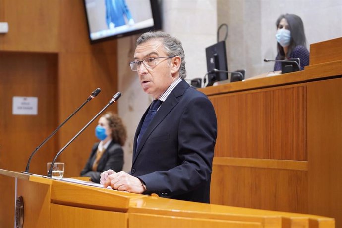 El presidente del PP Aragón, Luis María Beamonte.