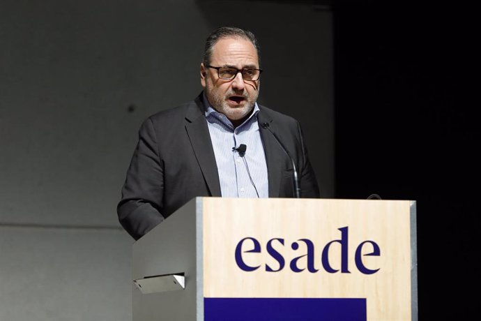 El director general de Telefónica Este, José Manuel Casas, en una conferencia en Esade el 8 de abril de 2021.