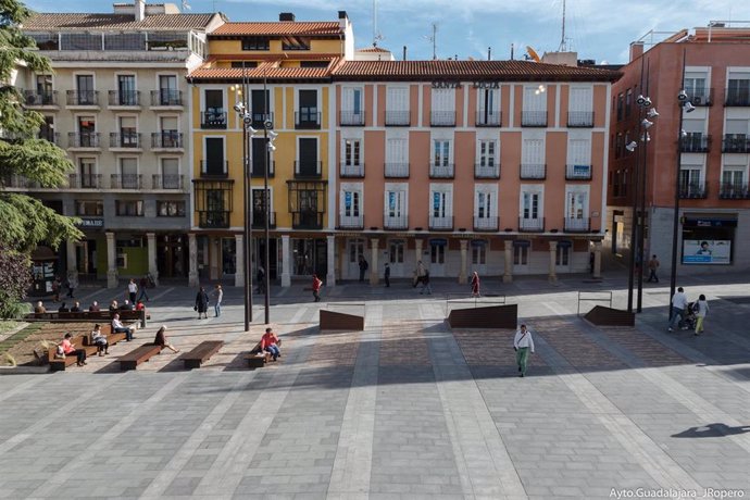 Archivo - Plaza Mayor de Guadalajara accesible