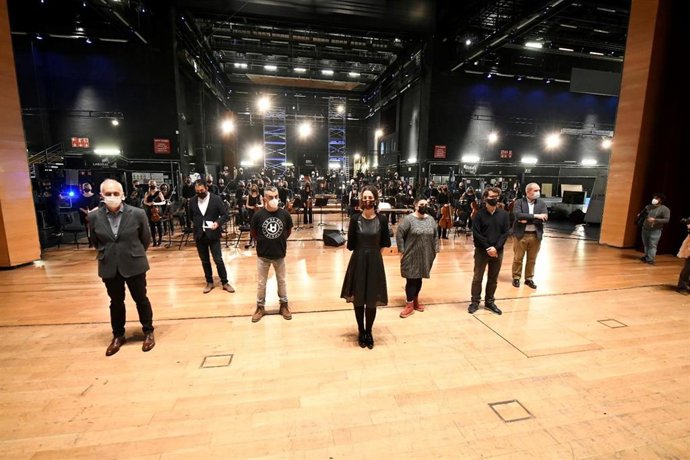 Presentación del proyecto musical "Ura bere bidean"