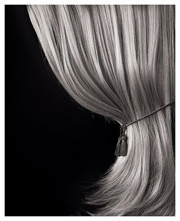 Archivo - Obra del fotógrado Chema Madoz en la Galería Elvira González