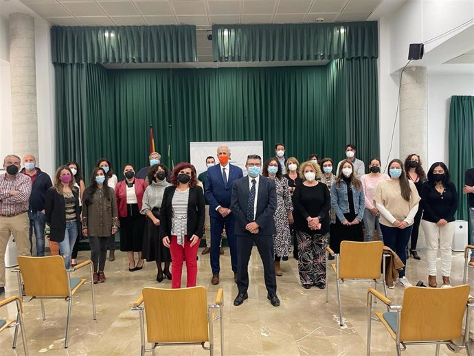 Presentación de la nueva Ley de Infancia y Adolescencia de Andalucía a colectivos de Granada