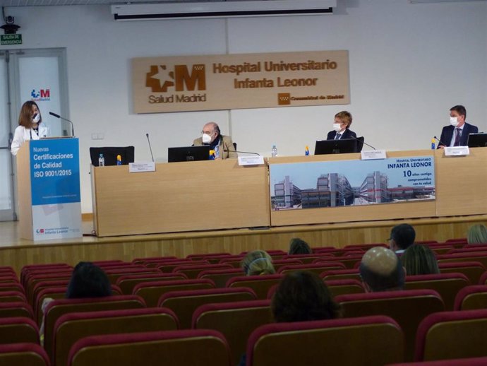 El Hospital Universitario Infanta Leonor recibe veinte certificaciones de calidad