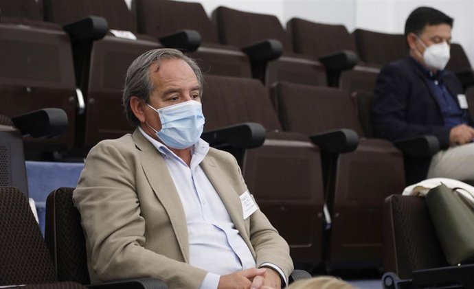 Archivo - El presidente de CECAM, Ángel Nicolás, en el Debate sobre el Estado de la Región.