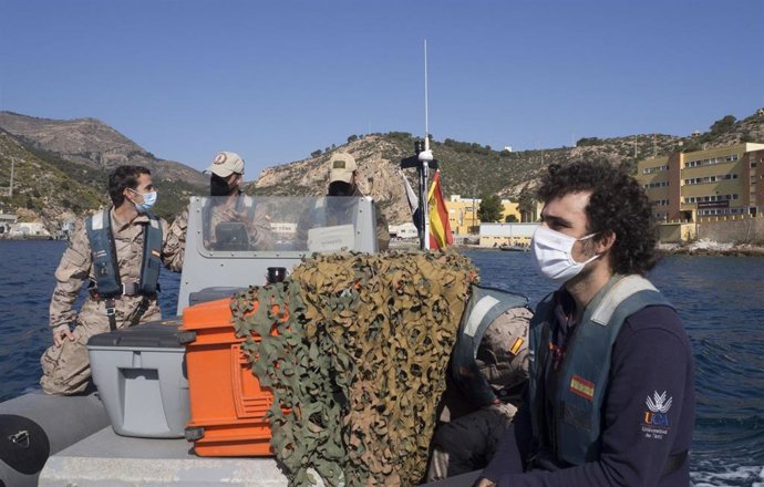 Colaboración de la Armada en el análisis de los efectos del cambio climático sobre el patrimonio arqueológico subacuático de Cartagena
