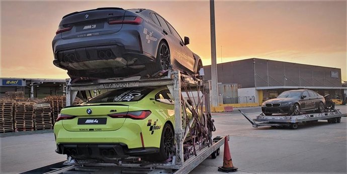 Cuatro avones, procedentes de Qatar, han llegado a Zaragoza