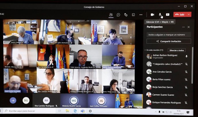 El presidente del Principado, Adrián Barbón, preside el Consejo de Gobierno.