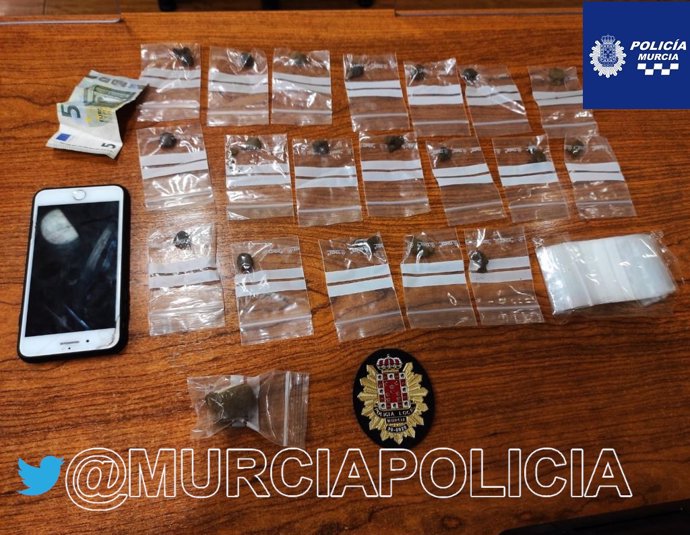 Droga intervenida por agentes de la Policía Local de Murcia