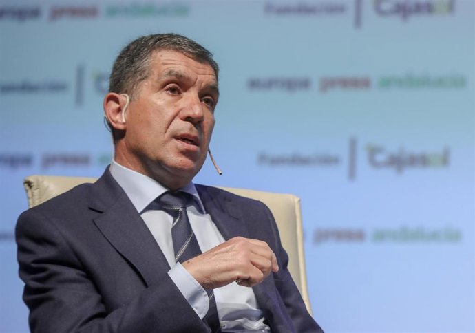 El presidente del TSJA, Lorenzo del Río, en los encuentros informativos de Europa Press Andalucía, con el patrocinio de Fundación Cajasol, Atlantic Copper, Cepsa y Laboratorios Vir