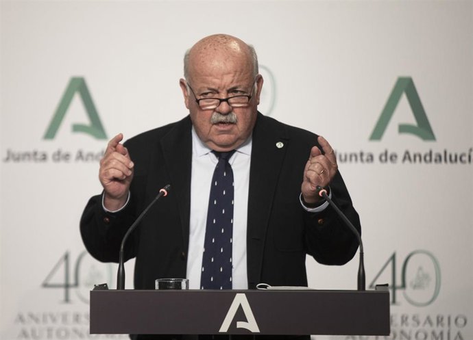 El consejero de Salud y Familias, Jesús Aguirre, durante la rueda de prensa posterior al Consejo de Gobierno de la Junta de Andalucía. En Sevilla (Andalucía, España), a 06 marzo de 2021.