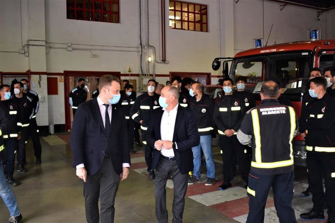 El alcalde de Albacete, Vicente Casañ, y el vicealcalde, Emilio Sáez.