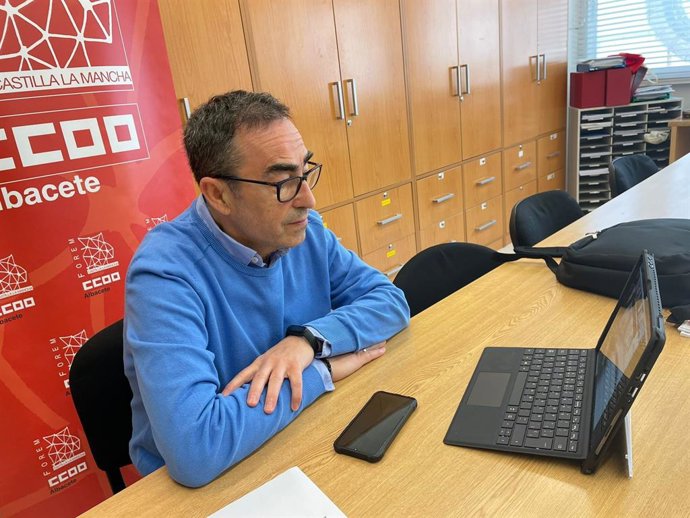 El secretario general de CCOO CLM, Paco de la Rosa, durante la jornada online sobre cambio climático.