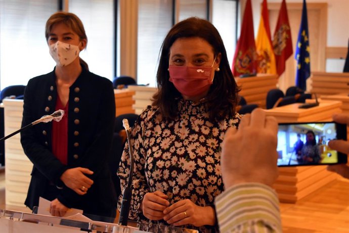 La alcaldesa de Ciudad Real, Pilar Zamora, hablando sobre los 12 proyectos que se financiarán en la ciudad con cargo a los fondos europeos Next Generation