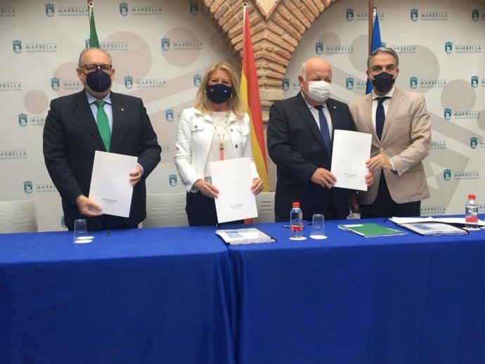 La Junta y el Ayuntamiento de Marbella firman un protocolo para impulsar infraestructuras sanitarias