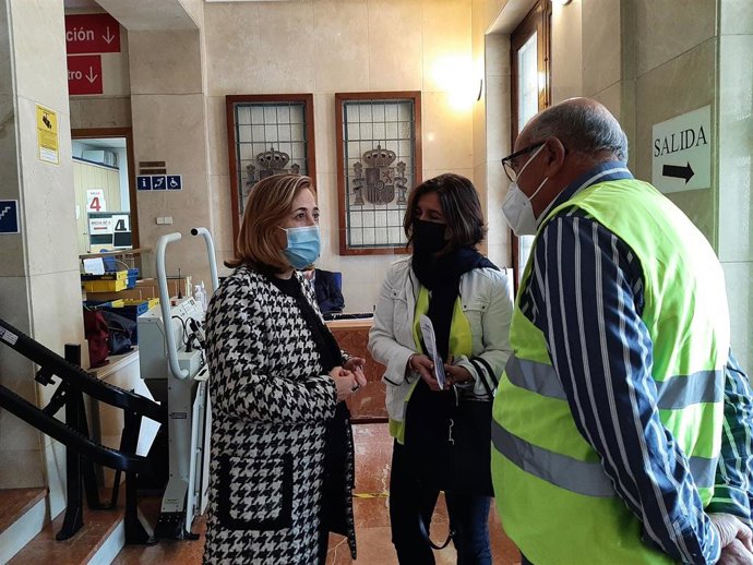 5 Nuevos Examinadores Para Acabar Con Las Listas De Espera En El Carné De Conducir