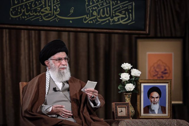 Archivo - El líder supremo de Irán, el ayatolá Alí Jamenei